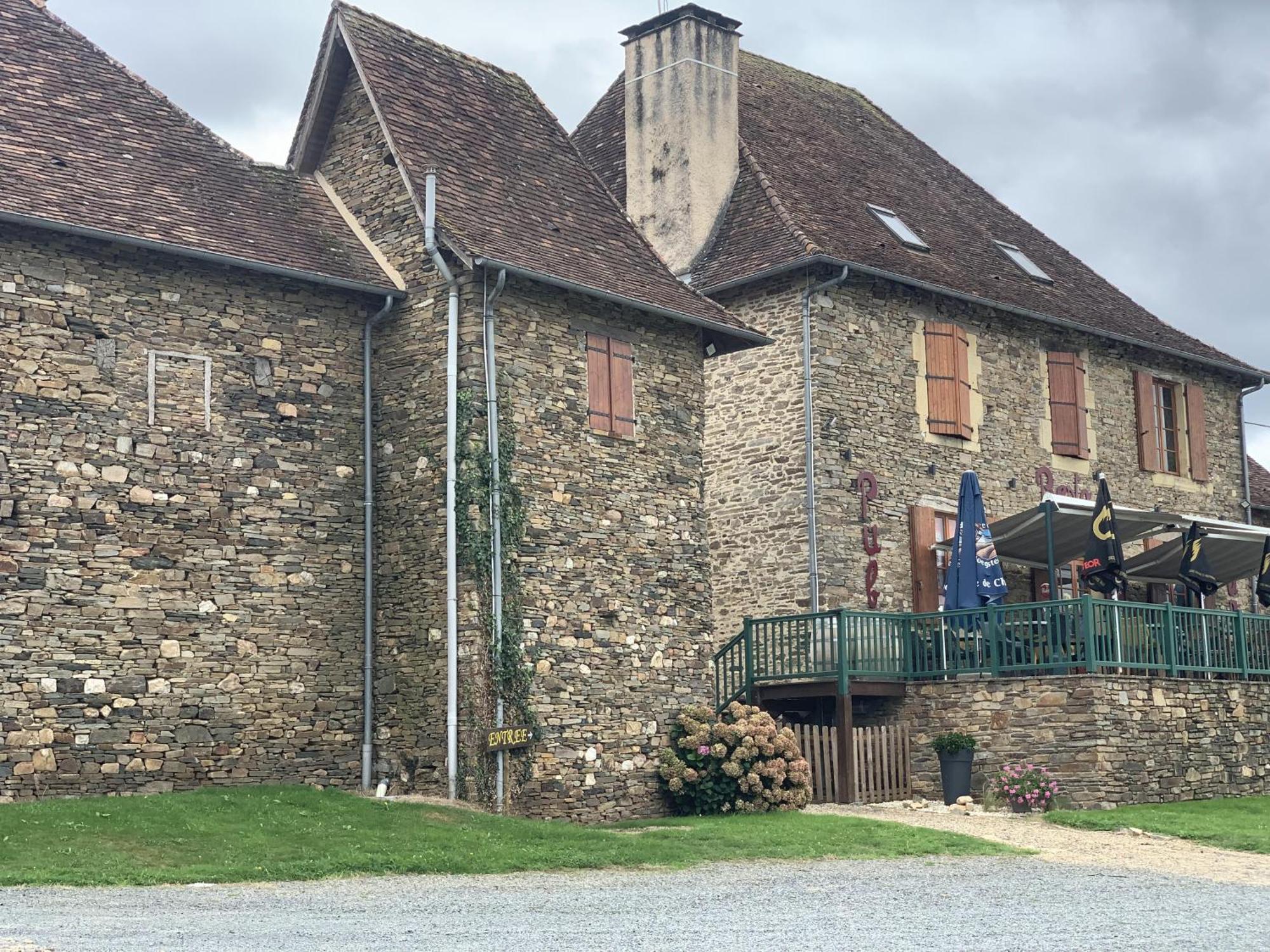 Hotel La Taverne Du Boucher Sarlande Zewnętrze zdjęcie